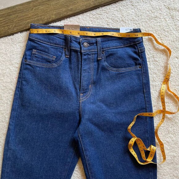 NWT Levi's 721 High Rise Skinny Women Jeans Size 27/30 - Picture 13 of 13